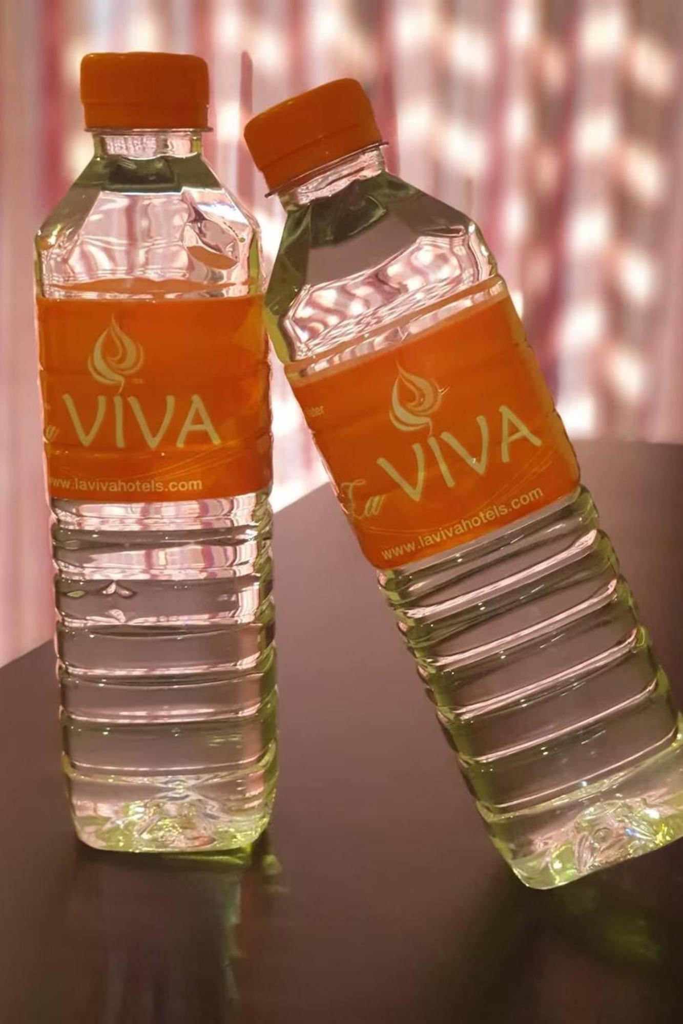 La Viva Hotel Buriram Buitenkant foto
