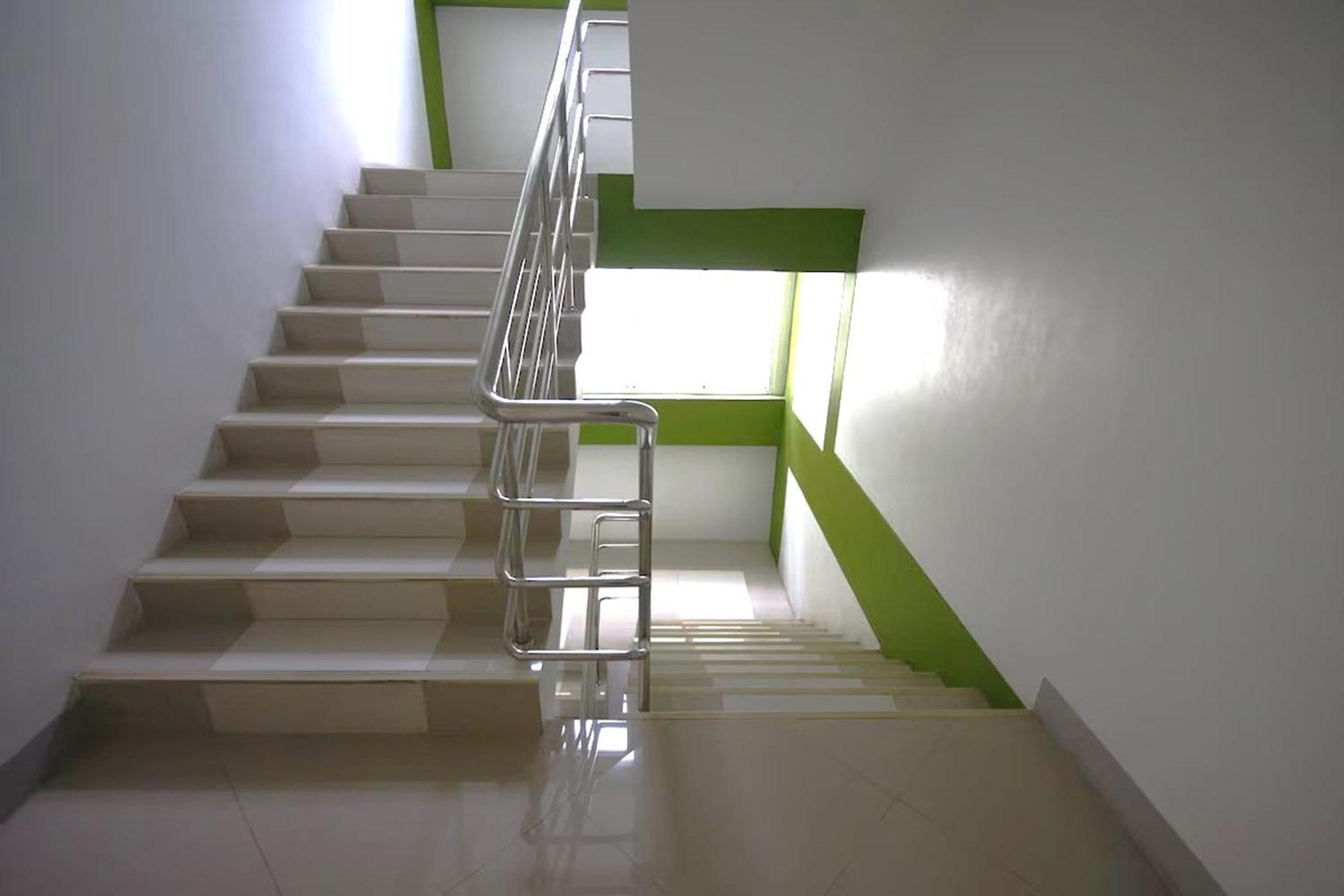 La Viva Hotel Buriram Buitenkant foto